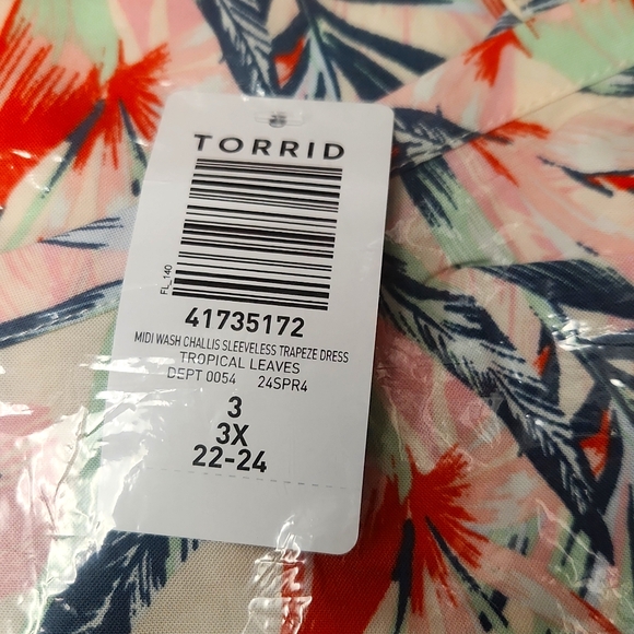 ❤️NWT VINTAGE TORRID MIDI TRAPEZE POCKETS DRESS - SLEEVELESS TROPICAL LEAVES - Picture 7 of 13
